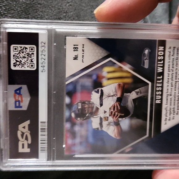 2020 panini Russell wilson - Picture 2 of 2
